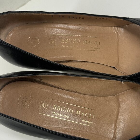 Vintage Bruno Magli Pumps Pointed Toe Black Leather Heels Made in Italy 8.5B - Picture 13 of 14